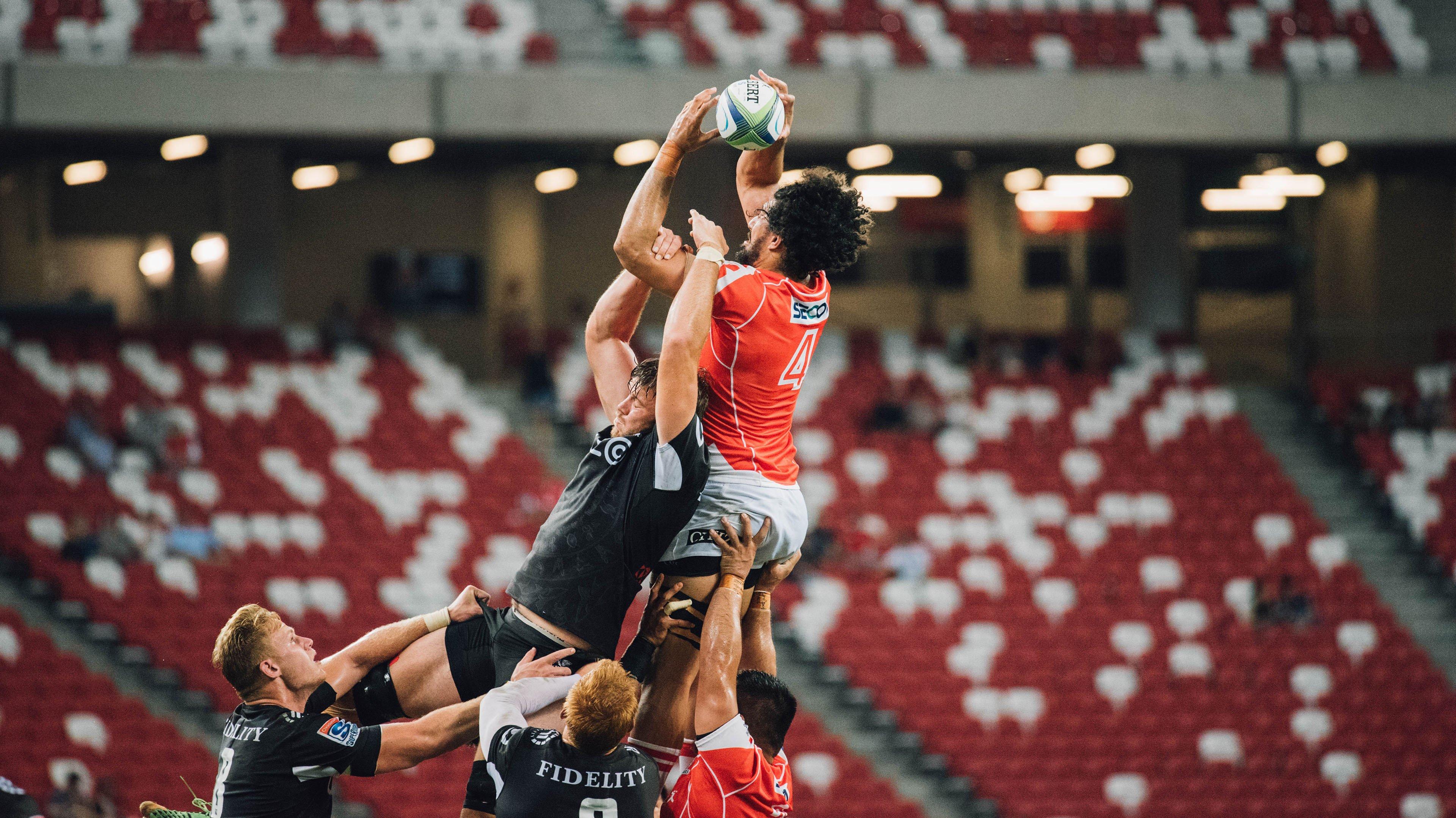 体育教育助力青少年全面发展 多地推进校园体育改革