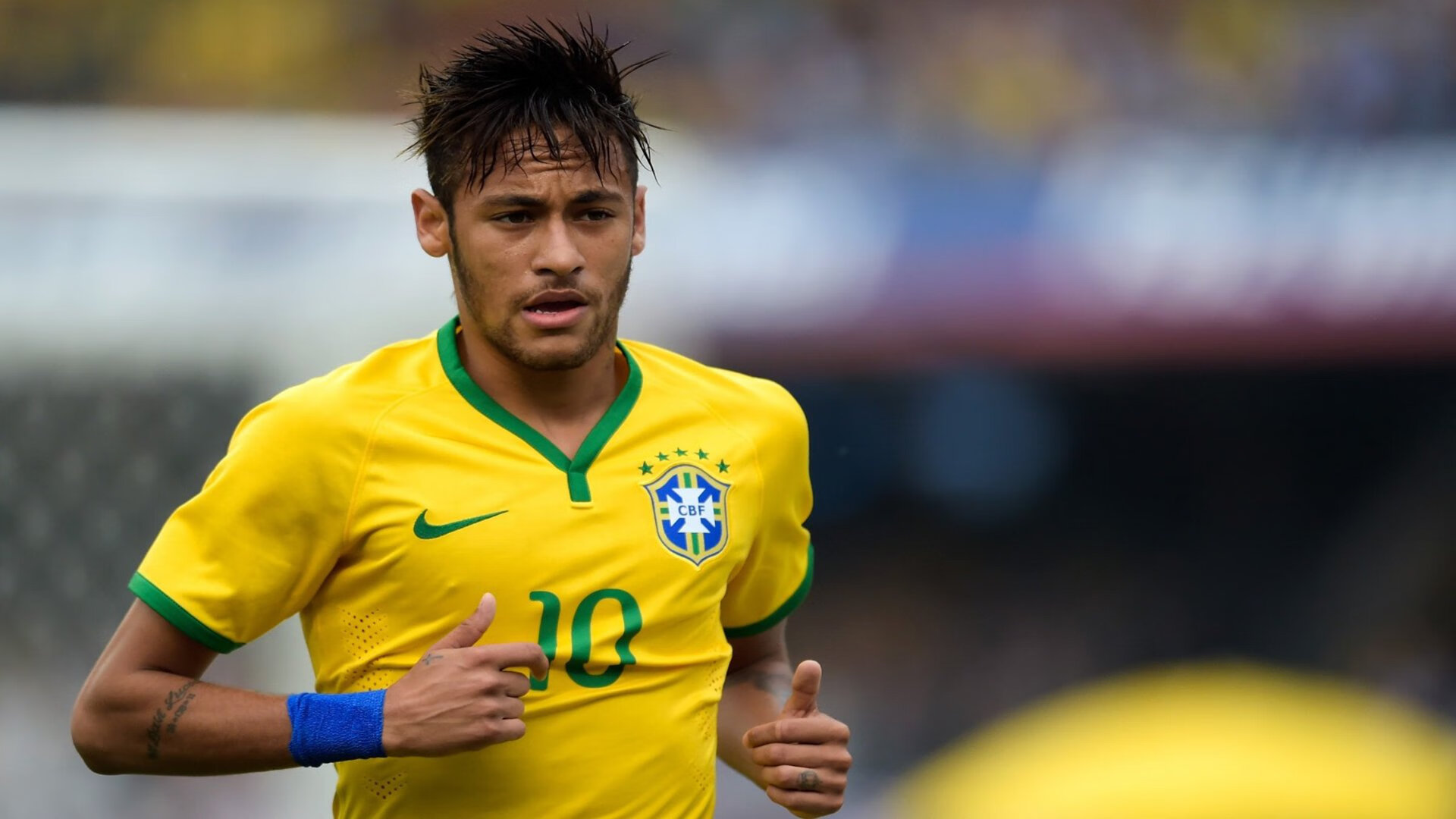 撑杆跳名将打破尘封十年纪录 亚洲新星闪耀国际田联钻石联赛