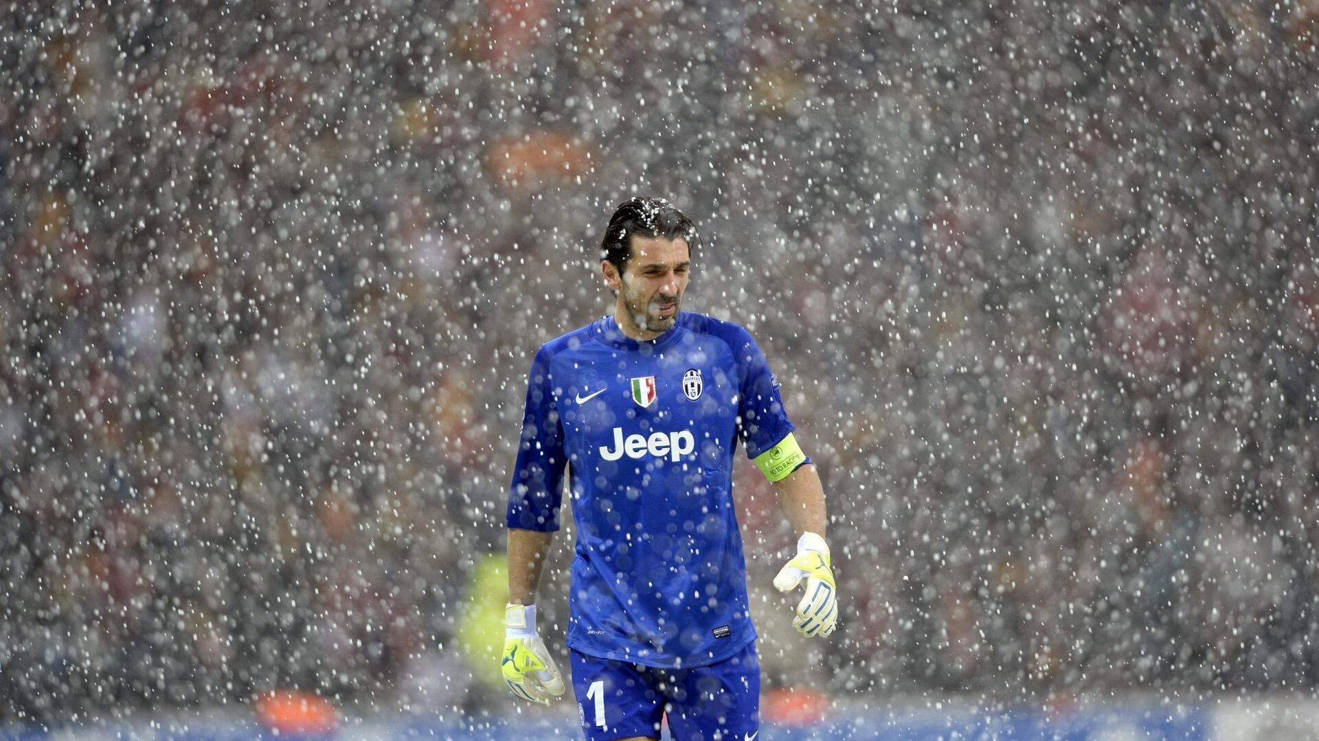 电竞产业蓬勃发展,全球赛事热度持续攀升